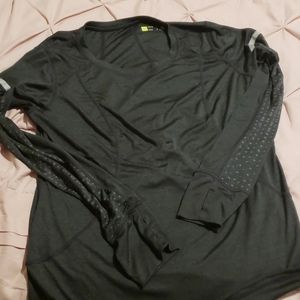 Long sleeve activewear shirt